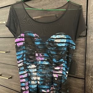 Guess baroque floral mesh peplum shirt - size M